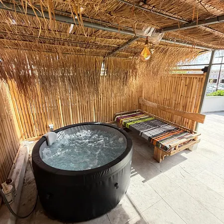 아파트 Le Petit Riad,climatisee,proche Fréjus